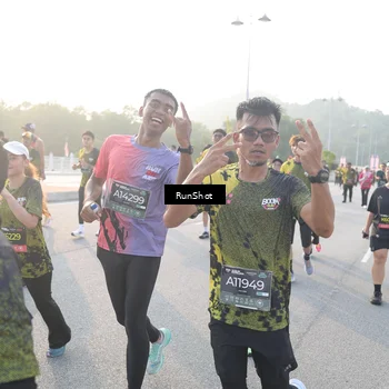 Runner Photo 6835859