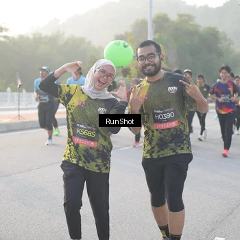 Runner Photo 6835870