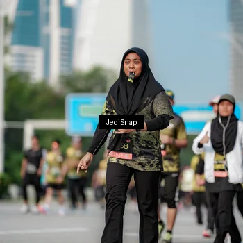 Runner Photo 6835871