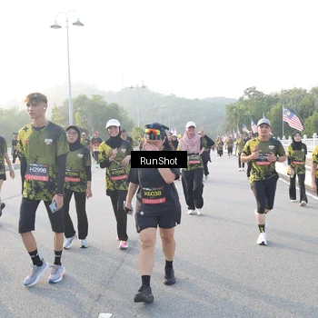 Runner Photo 6835883