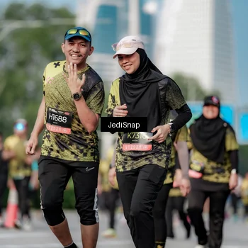 Runner Photo 6835897