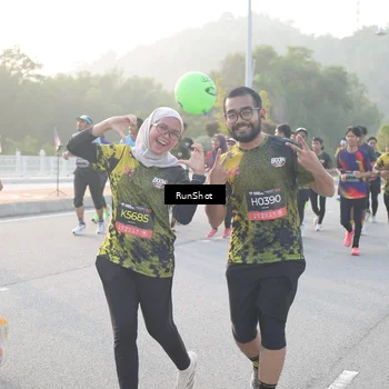 Runner Photo 6835904