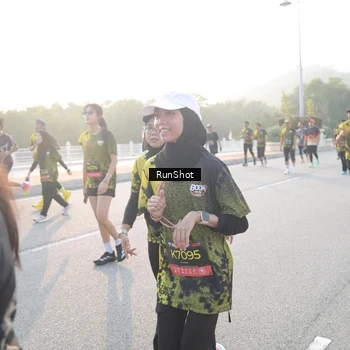 Runner Photo 6835909