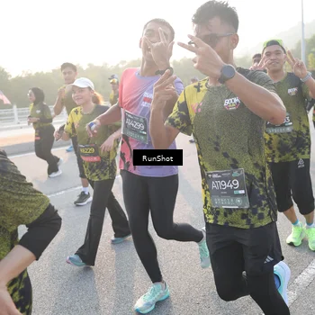 Runner Photo 6835933