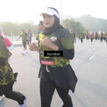 Runner Photo 6835945