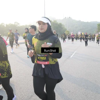 Runner Photo 6835946