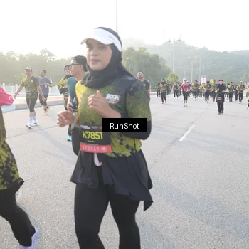 Runner Photo 6835957