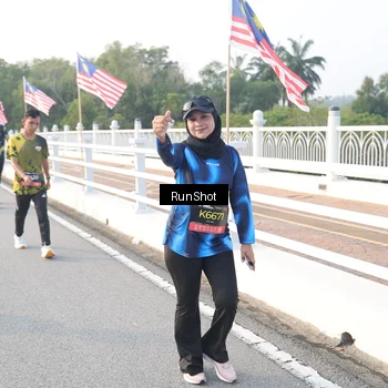 Runner Photo 6835960