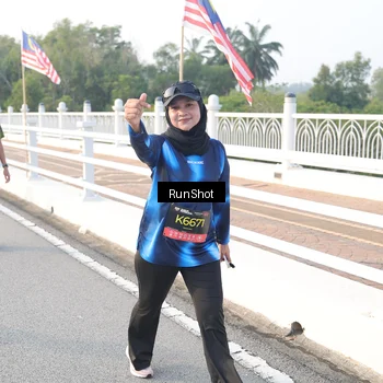 Runner Photo 6835964