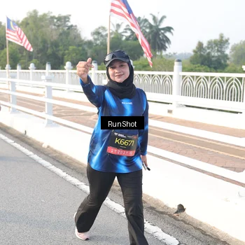 Runner Photo 6835965