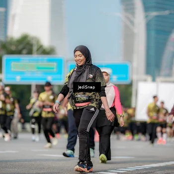 Runner Photo 6835968