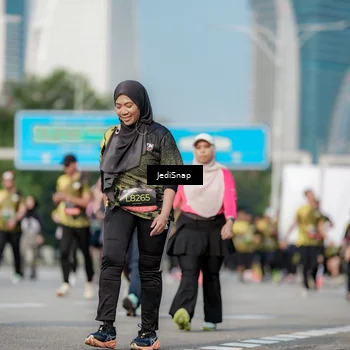 Runner Photo 6835976