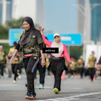 Runner Photo 6835994
