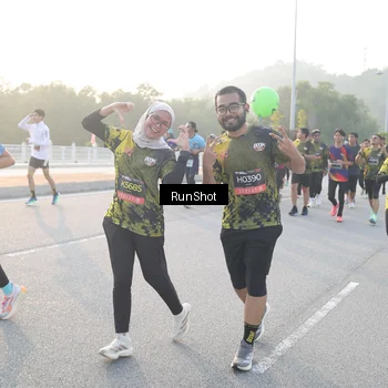 Runner Photo 6836000