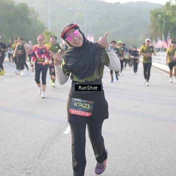 Runner Photo 6836006