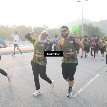 Runner Photo 6836008