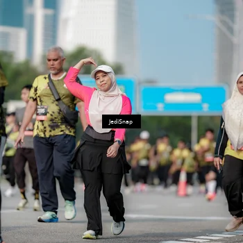 Runner Photo 6836015