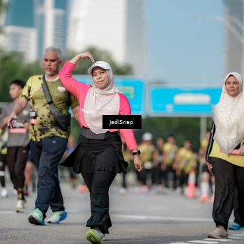 Runner Photo 6836027
