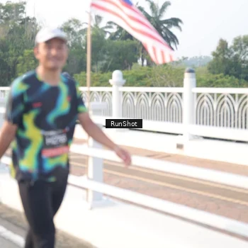 Runner Photo 6836039