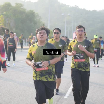 Runner Photo 6836050