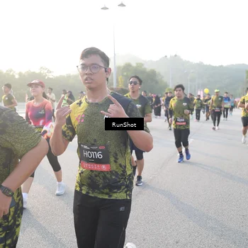 Runner Photo 6836077