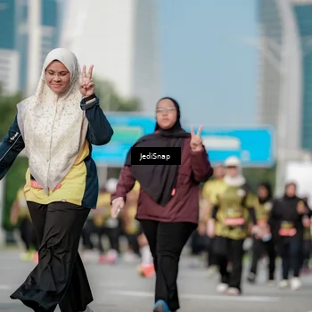 Runner Photo 6836092
