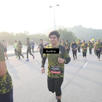 Runner Photo 6836099