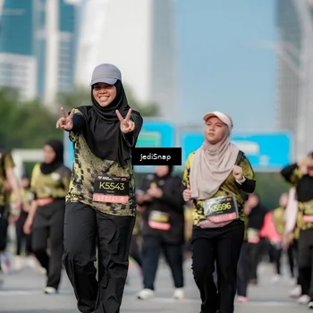 Runner Photo 6836110