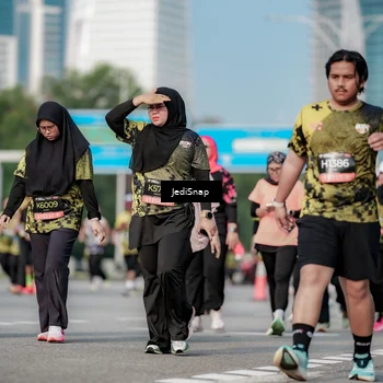 Runner Photo 6836136