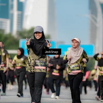 Runner Photo 6836165