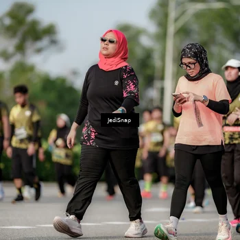 Runner Photo 6836201