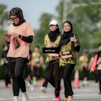 Runner Photo 6836236