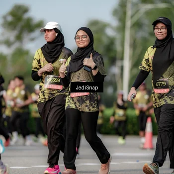 Runner Photo 6836241