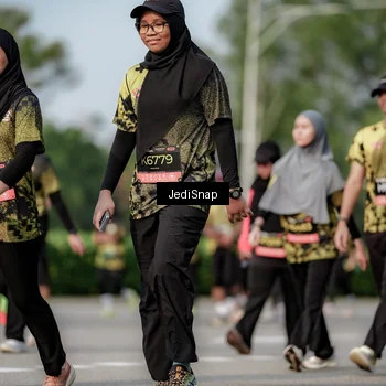 Runner Photo 6836258