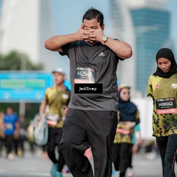 Runner Photo 6836297