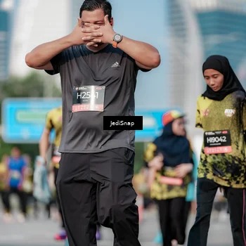 Runner Photo 6836309
