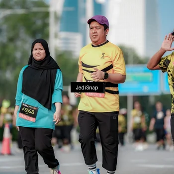 Runner Photo 6836382