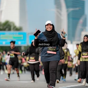Runner Photo 6836406