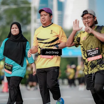 Runner Photo 6836419