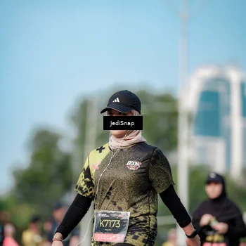 Runner Photo 6836472