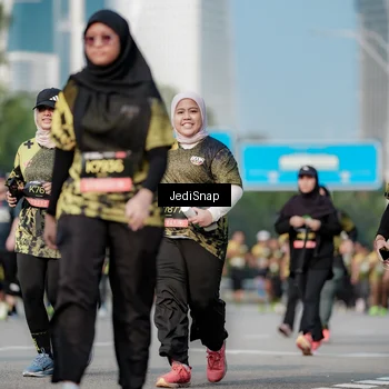 Runner Photo 6836488