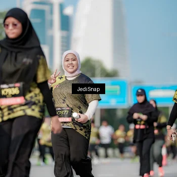 Runner Photo 6836495