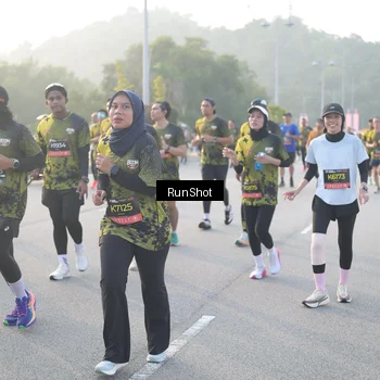 Runner Photo 6836551