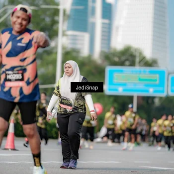 Runner Photo 6836882