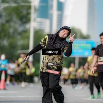 Runner Photo 6836898