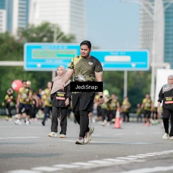 Runner Photo 6836938