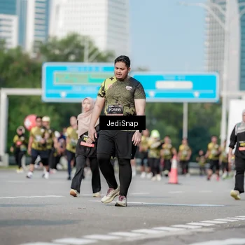 Runner Photo 6836941