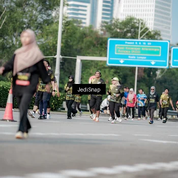Runner Photo 6836985