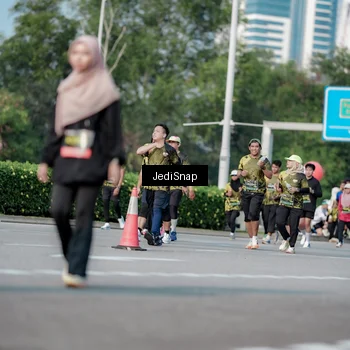Runner Photo 6836987