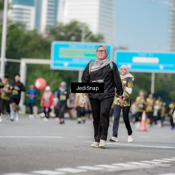 Runner Photo 6837008